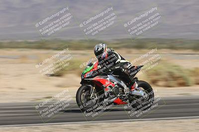 media/Oct-26-2025-Race Pace (Sun) [[c1447ca738]]/Verified/3-Turn 14 Exit Pans (1030am)/